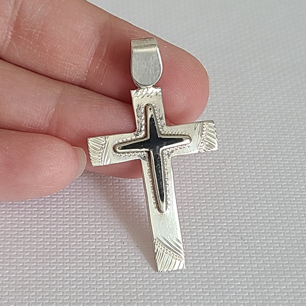 Vintage Silver Navajo Native Boho Western Engraved Onyx Inlay Cross Pendant